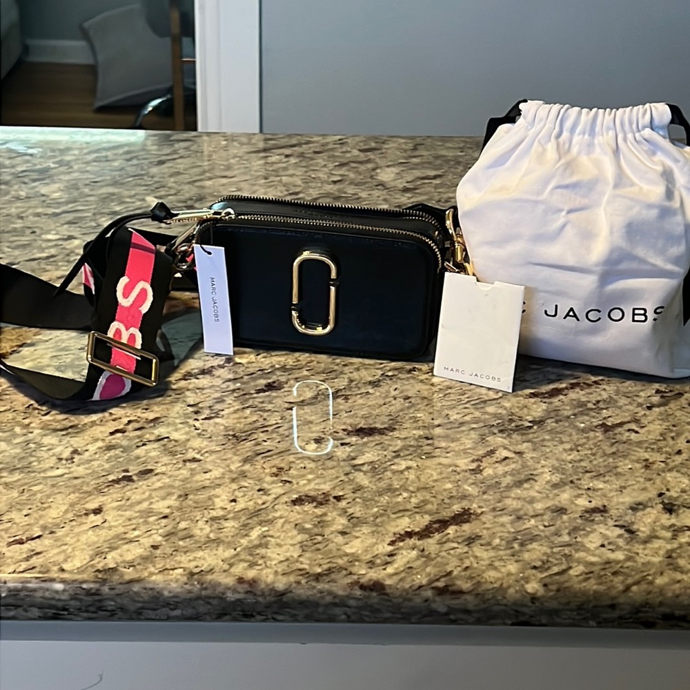 Marc Jacobs The Snapshot
